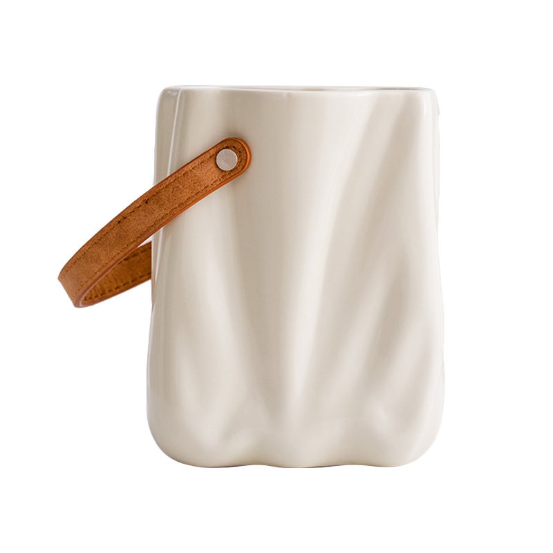 Beżowy ceramiczny wazon, mały wazon 15 cm do dekoracji domu, wazon ręczny z uchwytem z PU
