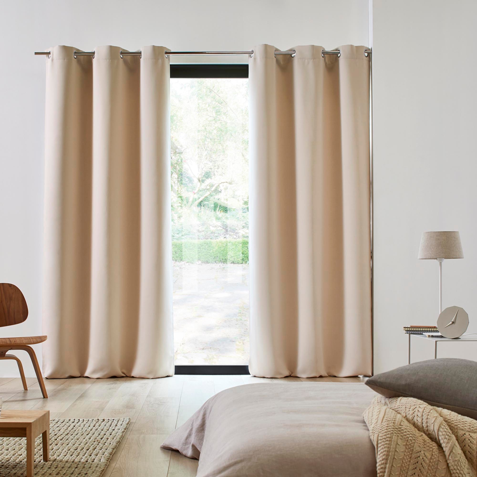 Rideau Occultant à oeillets BLACKOUT 140x245 cm | Leroy Merlin