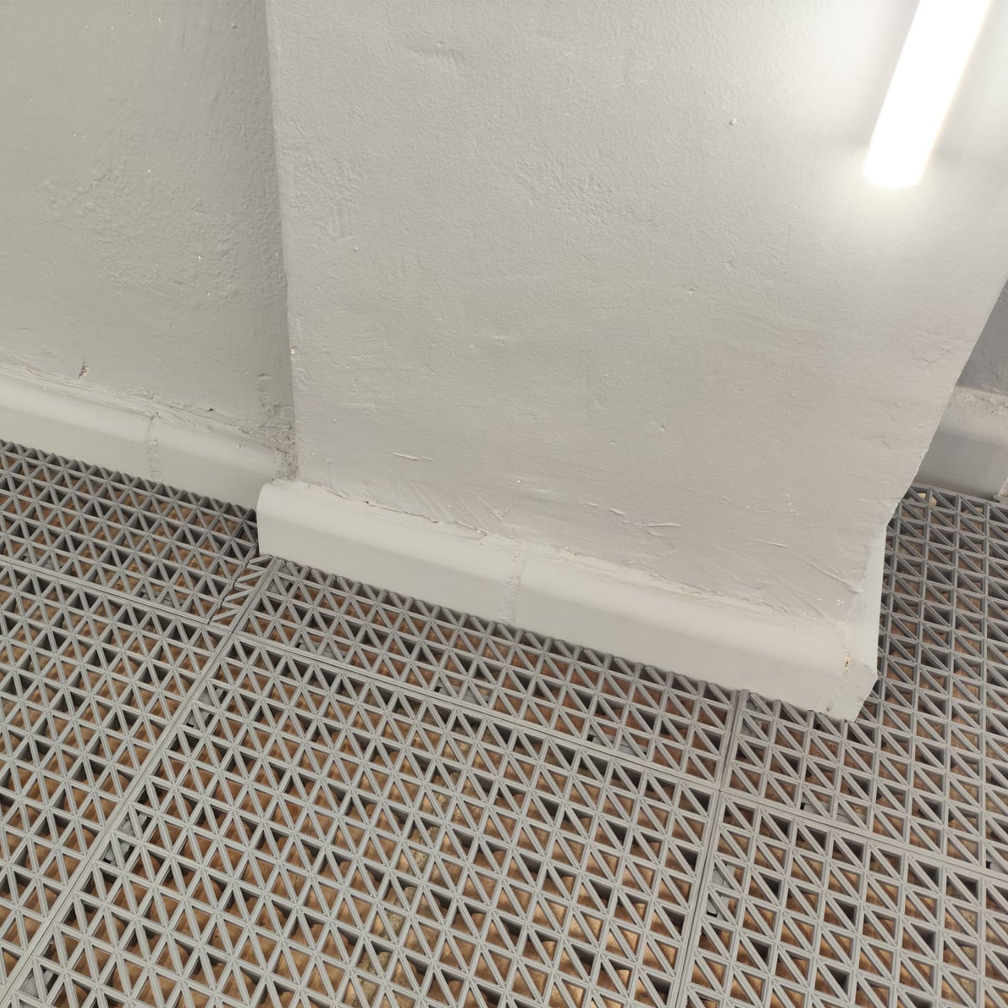 Loseta Reforzada PVC Gris (33x33x2cm) - Suelos de garajes, lavaderos de coches, almacenes. Zonas de trabajo y alto tránsito - 3