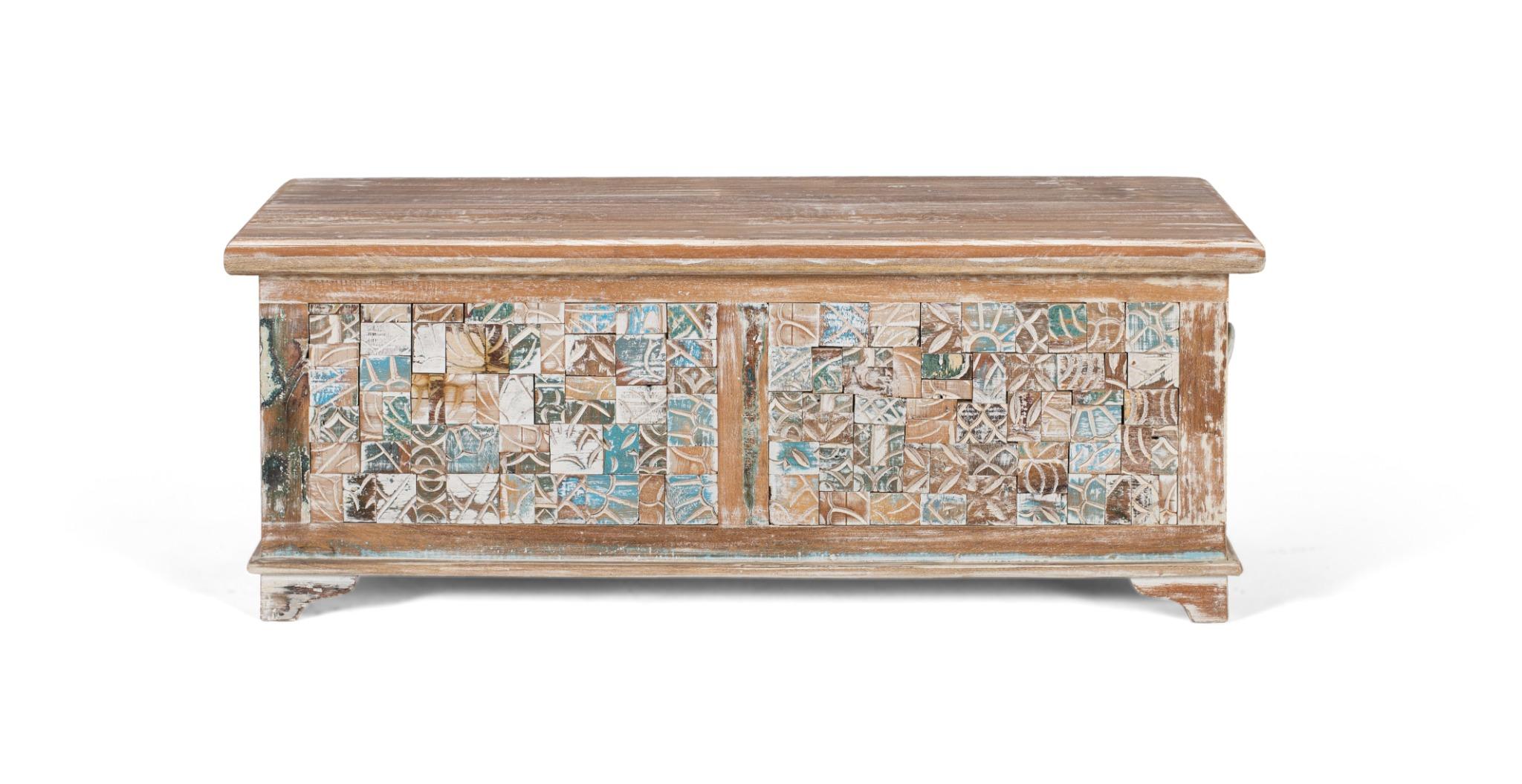 Komoda melanżowa z drewna manguier i wykończeniem w kolorze recyklingowym