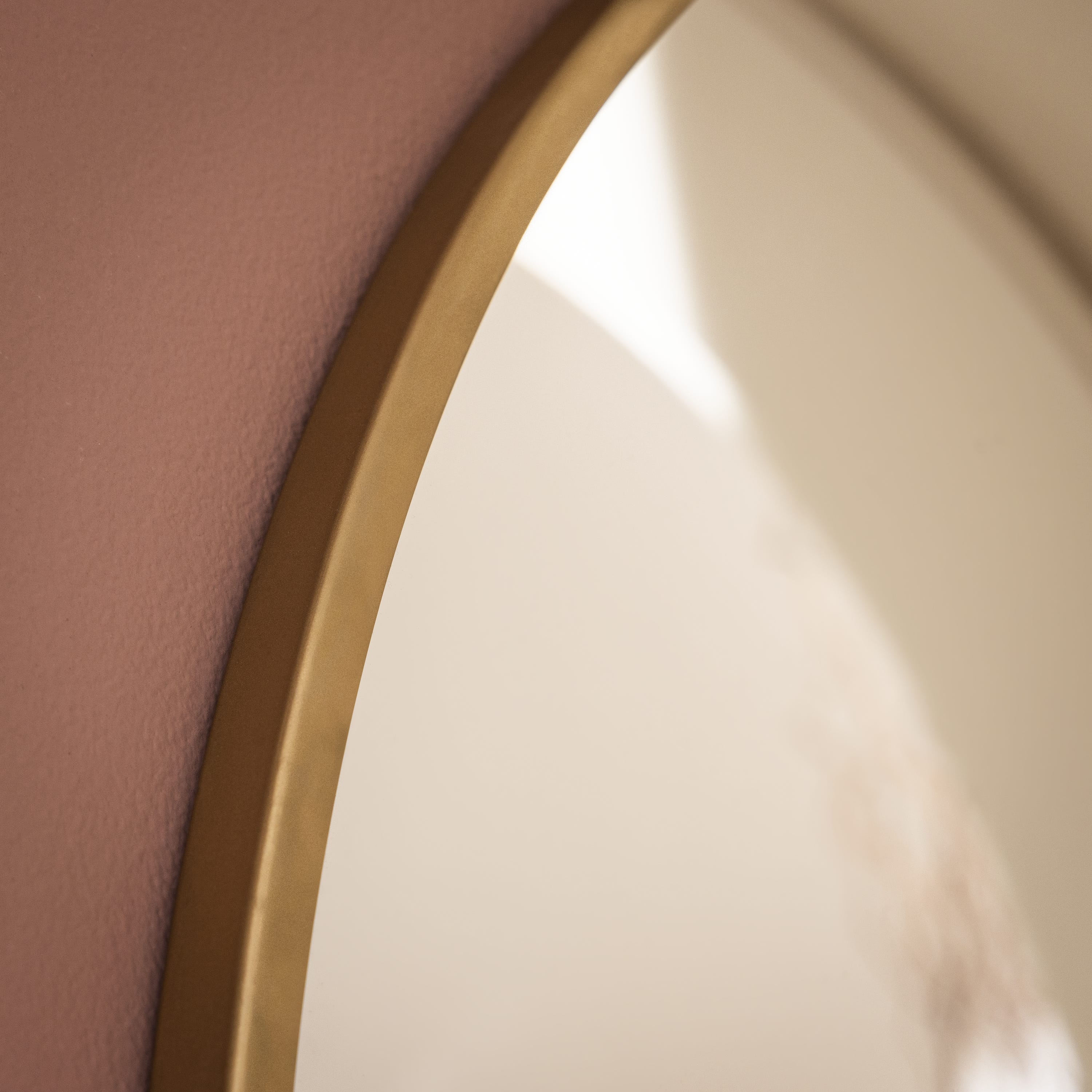 Miroir rond diamètre 60 cm métal doré BRIA - INSPIRE - 7