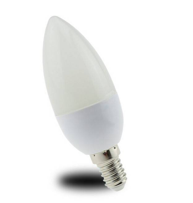 Ampoule LED E14 C37 bougie opale - 4.5W - Blanc Chaud