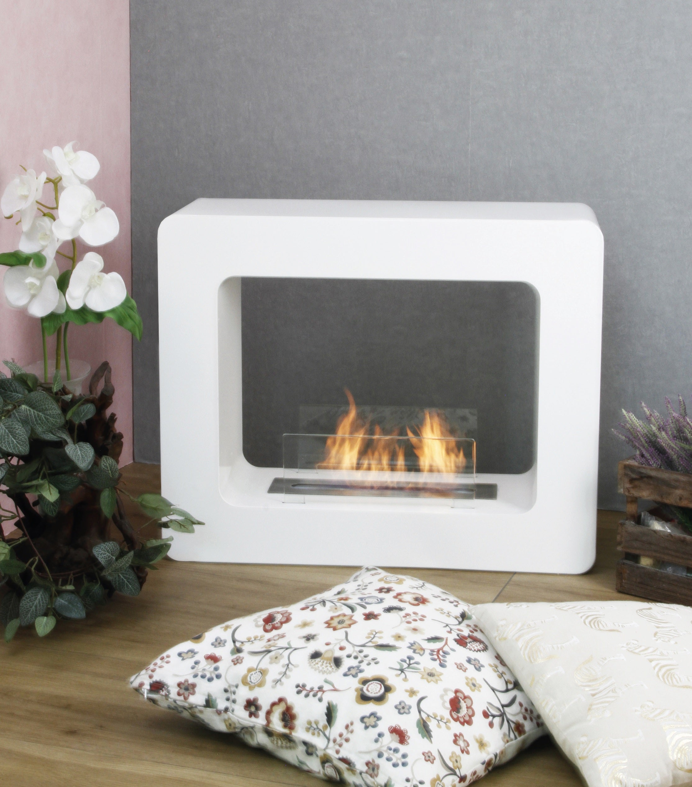 TIKAL , camino bifrontale con vetro protettivo da ambo i lati del bruciatore, con lunga e coreografica fiamma - 2