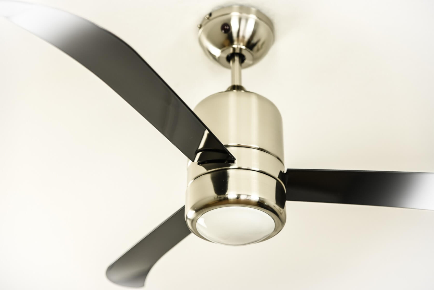 Ventilateur de plafond Loft Noir avec lumière - 4