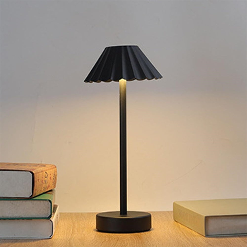 Biały, włącznik dotykowy, ściemniacz trójkolorowy/ściemniacz ciągły, lampka biurkowa grzybek plisowany, kute żelazo/ładowanie USB