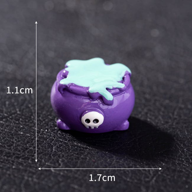 Bbiamsleep Lot de 8 Mini crânes d'animaux réalistes en résine - Mini Dinosaure Extraterrestre - Tête de Squelette - Décoration pour projets de Bricolage - Décoration d'halloween et de Noël Bbiamsleep Lot de 8 Mini crânes d'animaux réalistes en résine - Mini Dinosaure Extraterrestre - Tête de Squelette - Décoration pour projets de Bricolage - Décoration d'halloween et de Noël