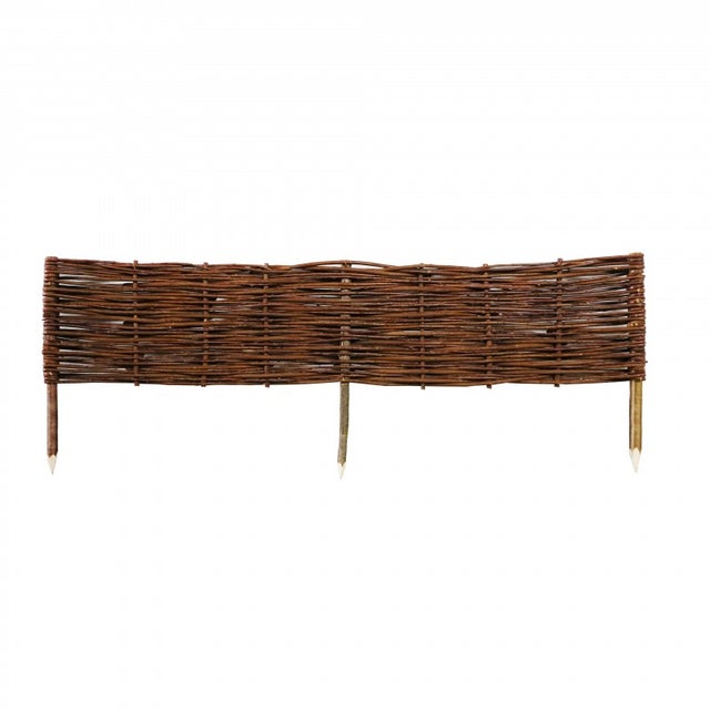 Bordure en osier tressé et piquets noisetier à planter L 1 m x H 20 cm