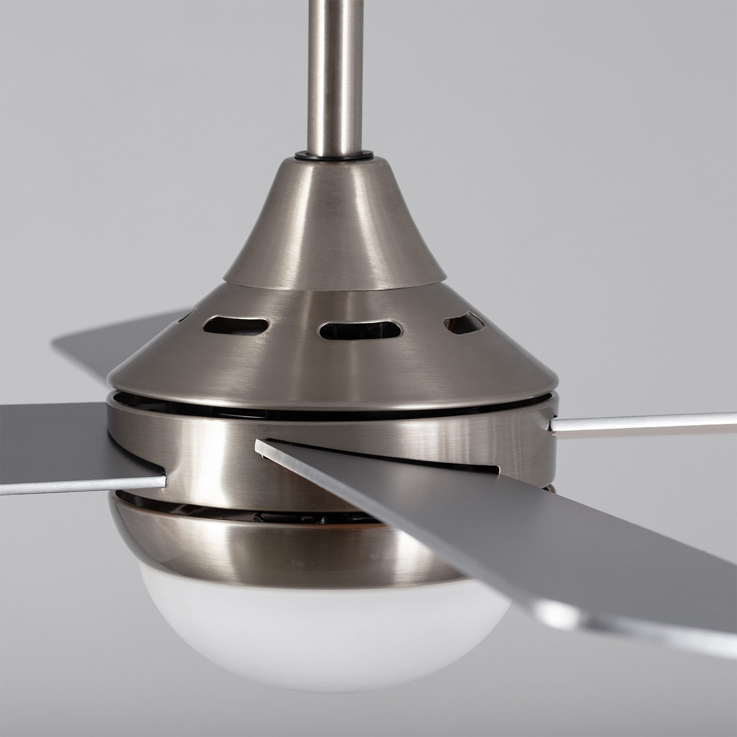 TECHBREY - Ventilateur de Plafond Silencieux avec Télécommande | 3 Vitesses Réglables | Minuterie Intégrée | Moteur AC 60W | Lames Réversibles - 7