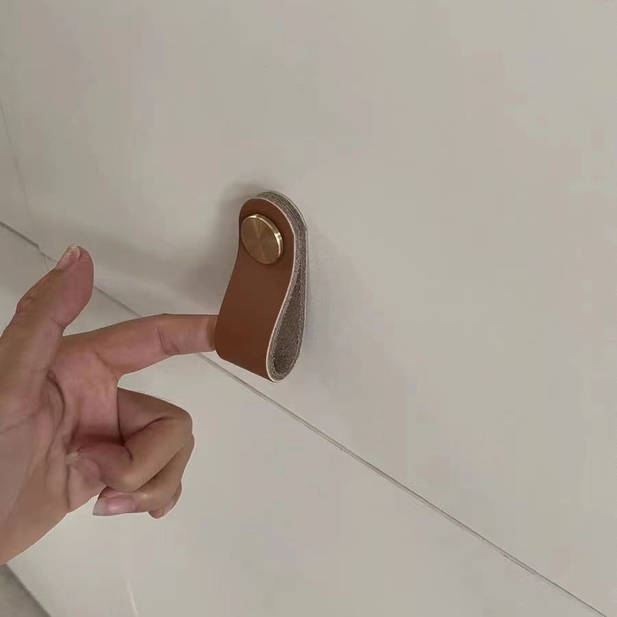 Quattro maniglie per mobili in pelle, stile vintage, adatte per armadi e tolette, foro singolo. - 4