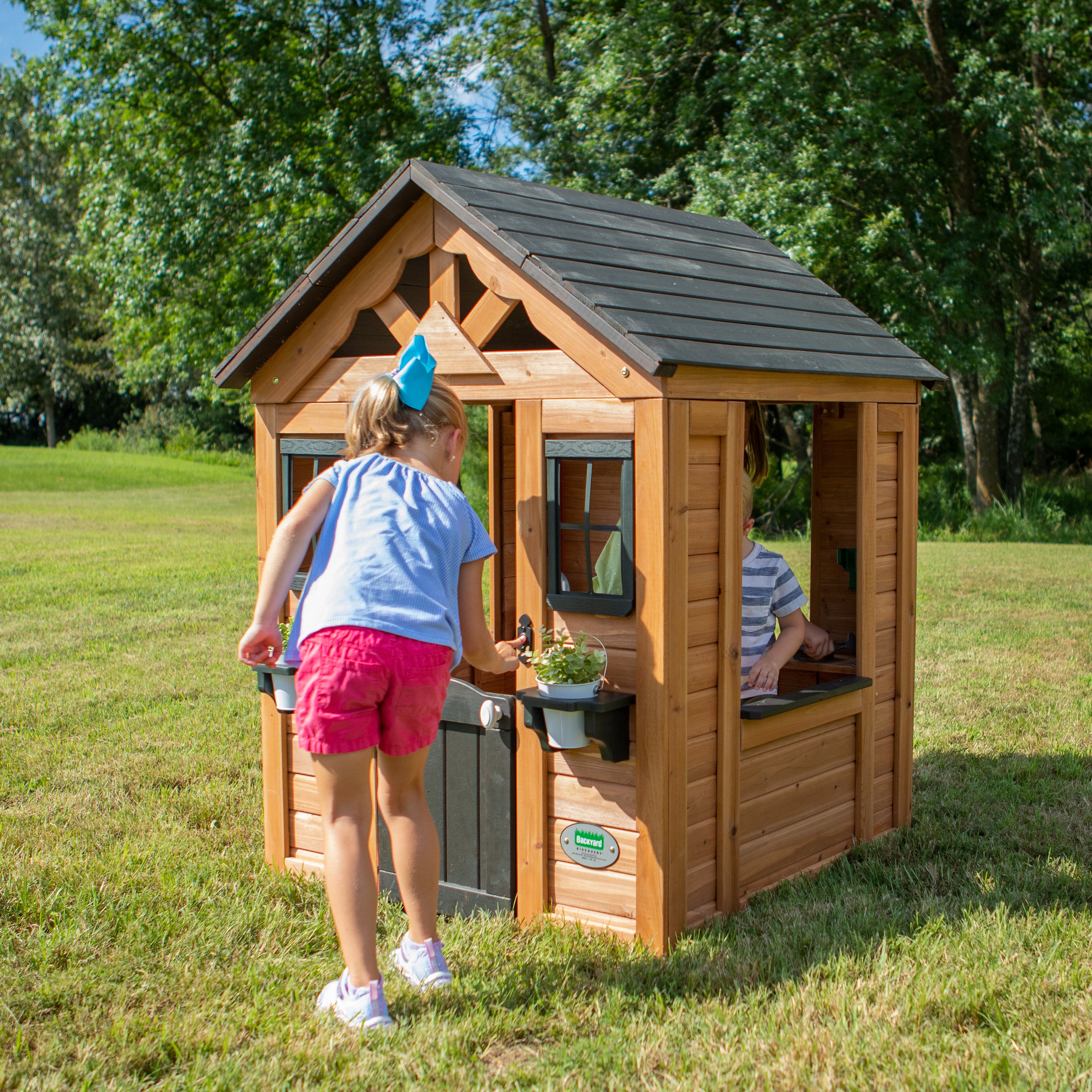 Maisonnette en bois / Cabane de jeu avec cuisine et accessoires Backyard Discovery Sweetwater - 5