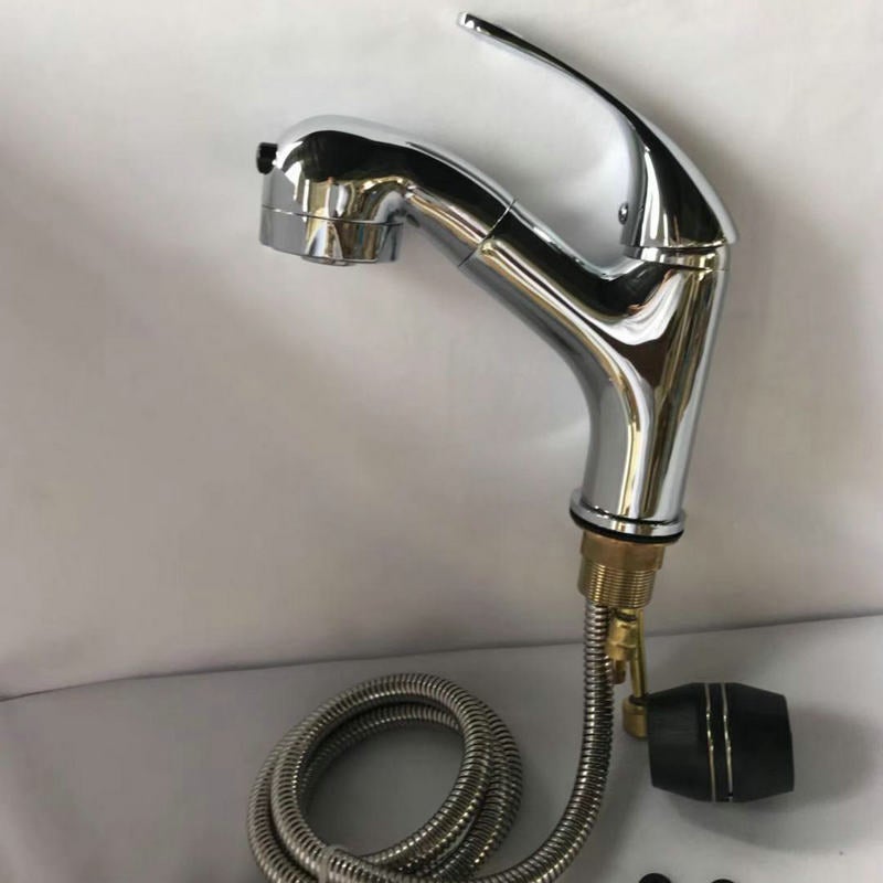 Rozkładana w zakresie 180° bateria kuchenna, strumień wody o wysokim ciśnieniu, dwustopniowy regulowany strumień wody, chromowana bateria zlewozmywak