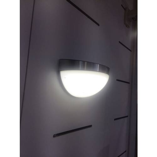 Kinkiet solarny z czujnikiem ruchu BUBBLE LED 2W Neutralna biel 200lm srebrno-biały wym:12,6x12,5x21,8cm IP44 Lutec