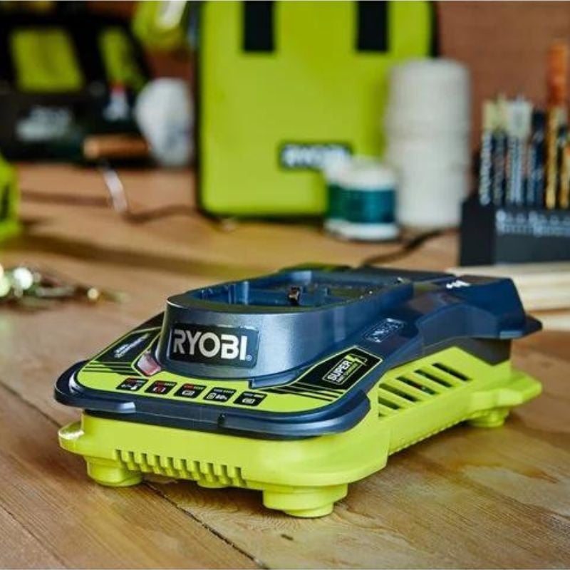 Ryobi Caricabatteria ONE+ ONE+ RC18150 mod. 5133002638 EAN 4892210141873 - 2