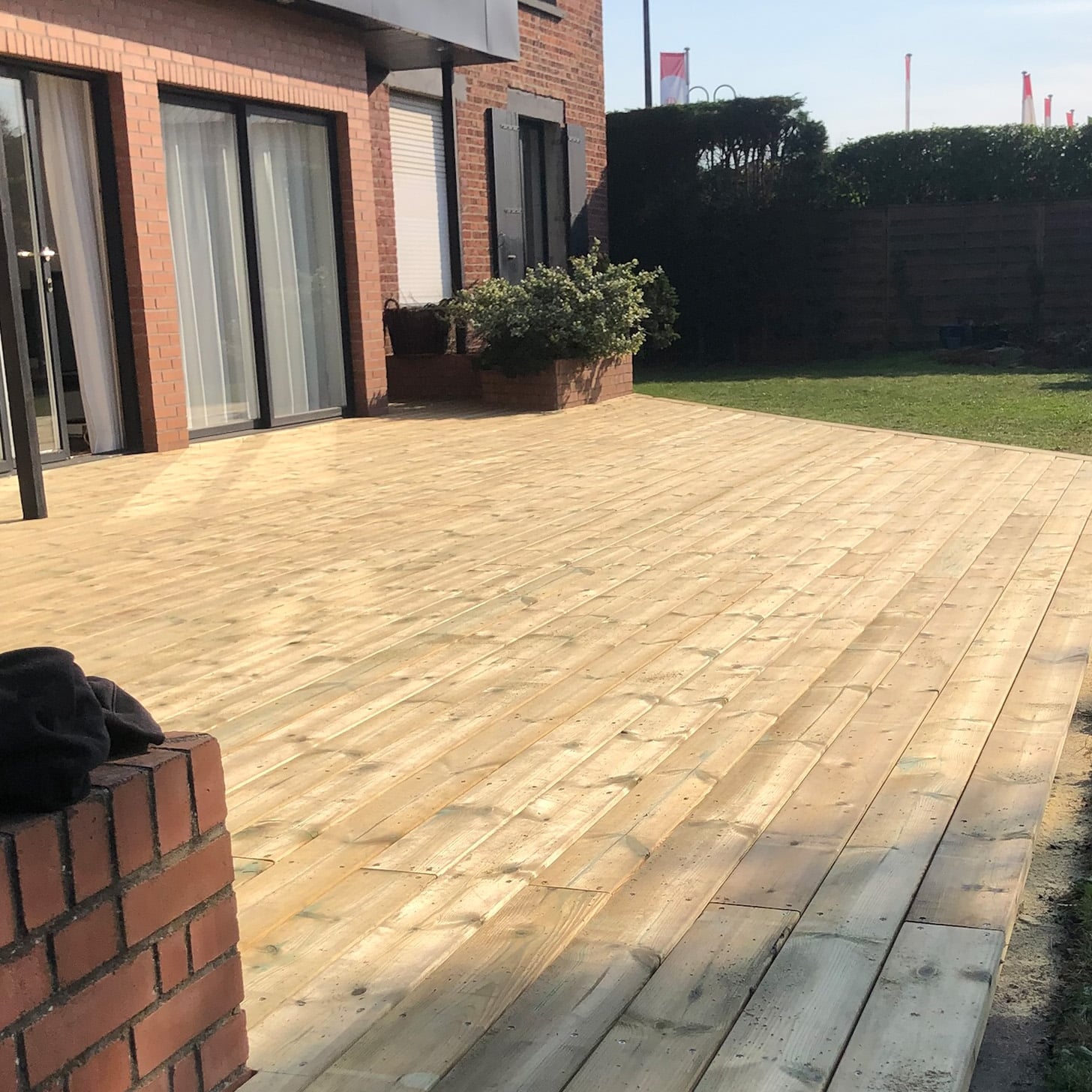 Kit complet terrasse Pin autoclave Vert pour 20 m² • Lames 4,2 m, lambourdes 4,2 m, plots réglables et visserie Inox • Livraison gratuite - 3