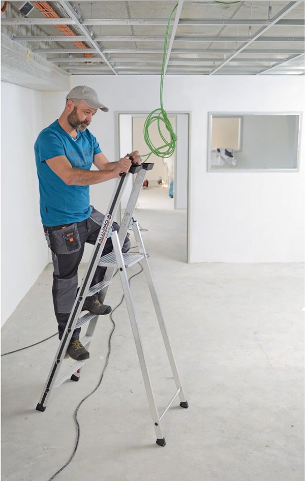 Escabeau 8 marches - Hauteur max. de travail 3.81m - 7002608 - 5