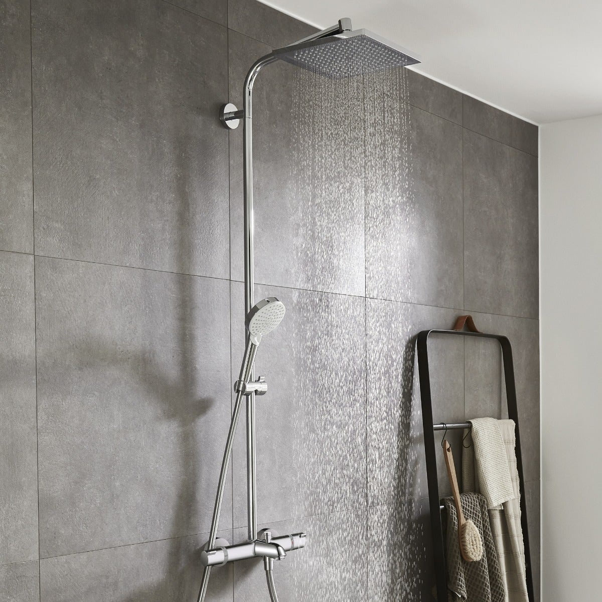Colonne bain douche thermostatique HANSGROHE Crometta E 240 chromé - 7
