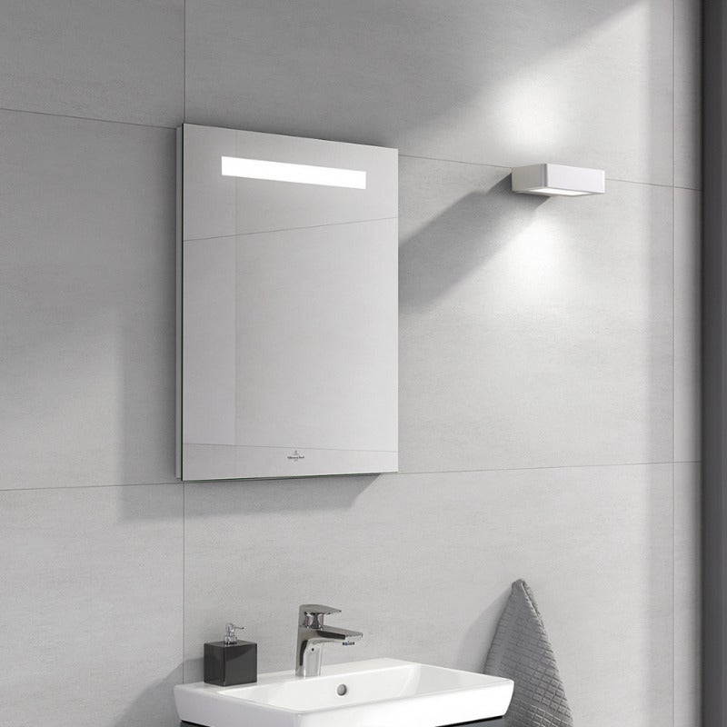 Villeroy & boch more to see one mirror a43045, 450 x 600 x 30mm, con iluminación led para el control de la estancia