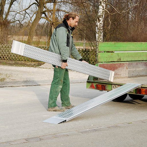 Rampe longueur 2975mm / Hauteur à franchir 830mm - charge max par paire 830kg pour empattement 1000mm - Vendue à l'unité - AOS200-4 - 4