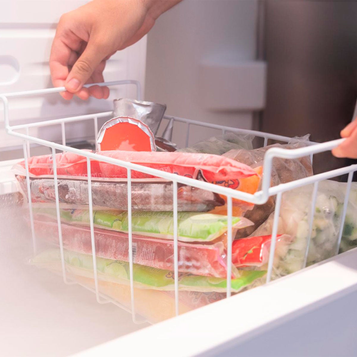 Arcón congelador Cecotec Bolero CoolMarket Chest 99 white E 99L Dual Function E blanco 83,5 cm - 6