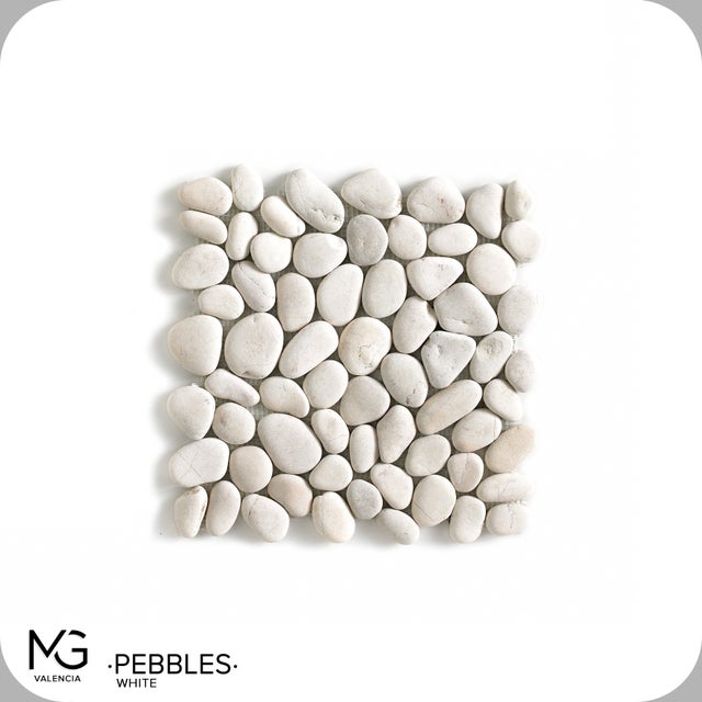 Mosaïque de galets de mer naturels 30x30cm | PEBBLES WHITE | (Boîte de 11 mailles = 1m2)