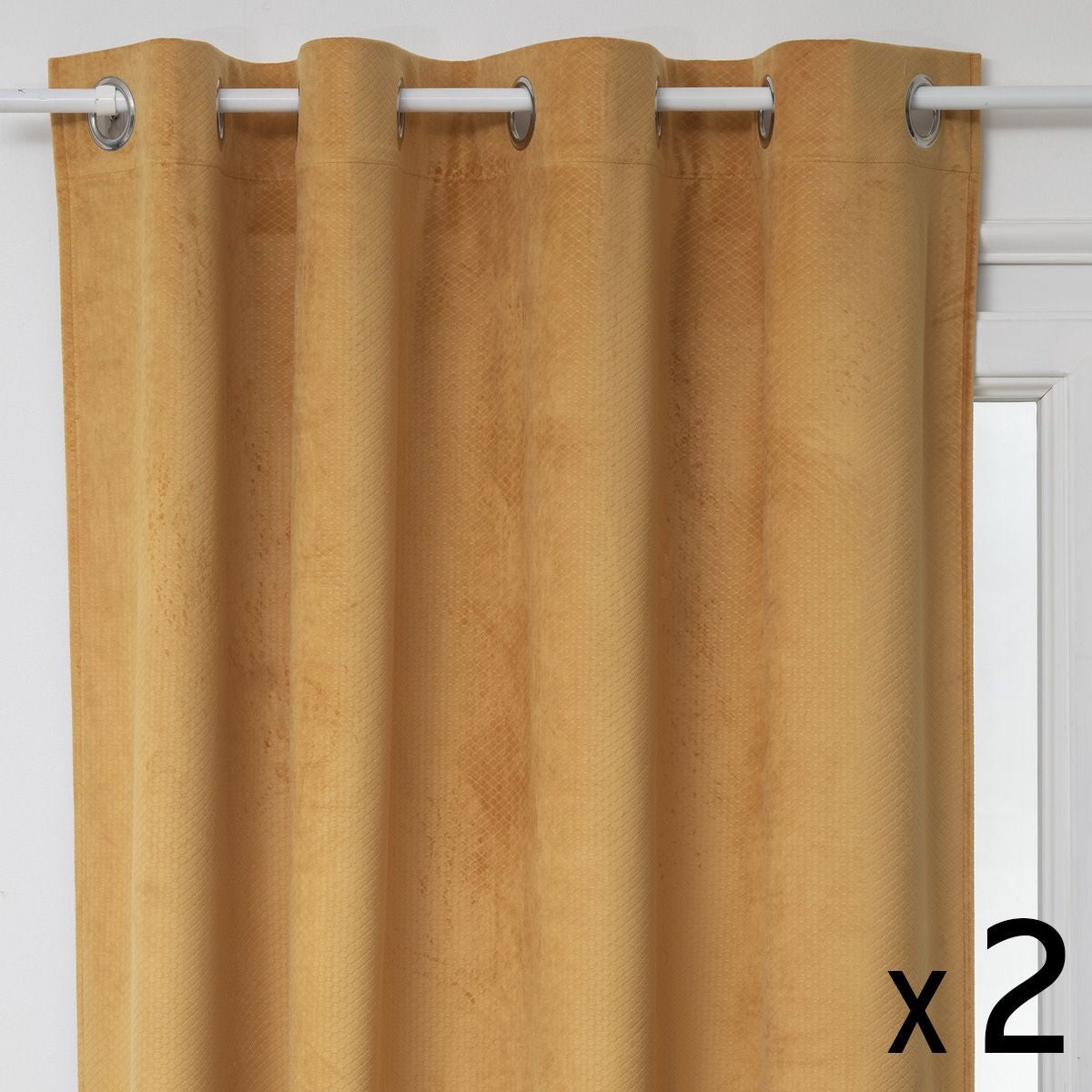 Rideau oeillets en velours VELVET ocre, par Soleil d'ocre | Leroy Merlin