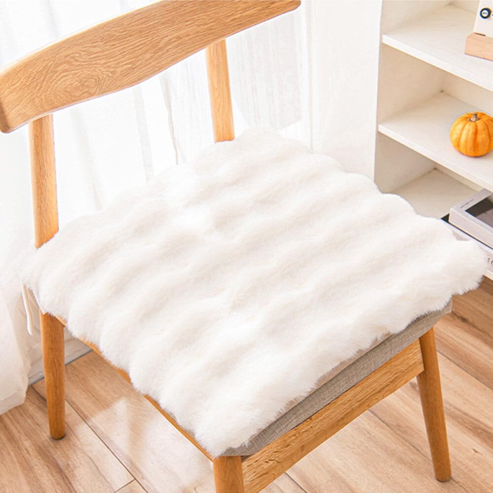 Poduszka na siedzisko z imitacji futra i jedwabiu - idealna do biur, restauracji, na krzesła itp. - 1 sztuka, ecru, 40×40 cm