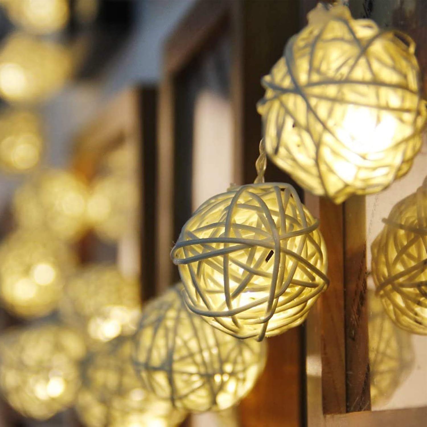 Guirlande lumineuse à billes en rotin à LED, 5M 40 LED à piles étanches IP44 Boules en rotin Guirlande lumineuse Décoration de Noël - 5