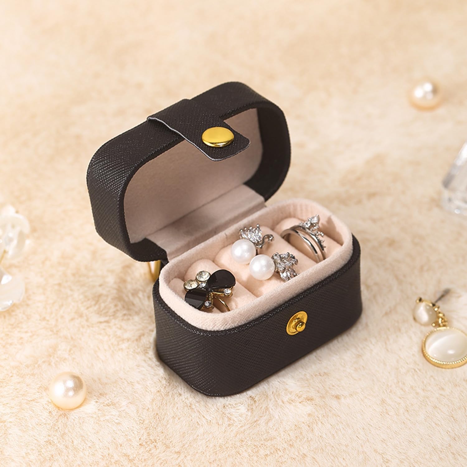 Boîte à Bagues, 6.5 x 3.9 x 4.7 cm Mini Boîte en Cuir Pu de Rangement pour Bagues, Noir Petite Boîte de Rangement Portable, Boucles D'oreilles - 4
