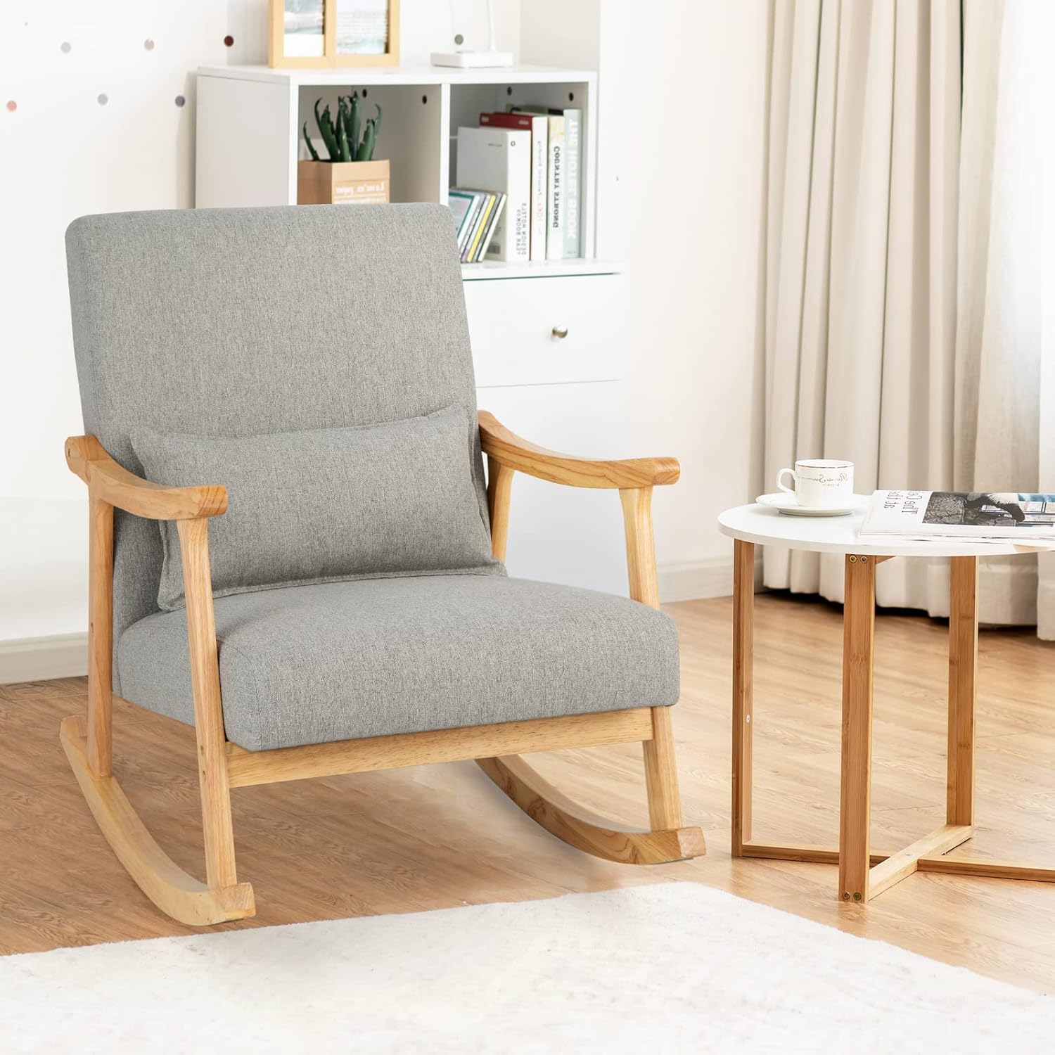 Krzesło Bujane Tapicerowane z Drewnianą Ramą z Drewna Kauczukowego, Ergonomicznym Oparciem i Wyściełanym Siedziskiem, z Poduszką Lędźwiową (Szary) - 2