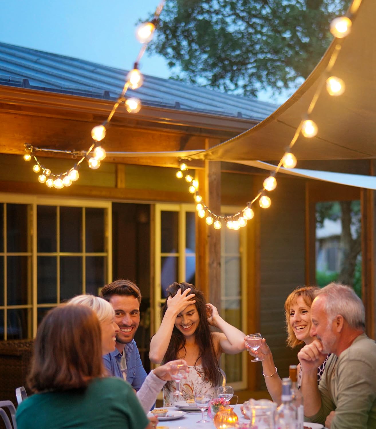 Guirnalda de luces LED para exterior de 30 m (100 pies) - Guirnalda de luces LED para jardín con 52 bombillas G40, IP44 de impermeabilidad, luz cálida - 6