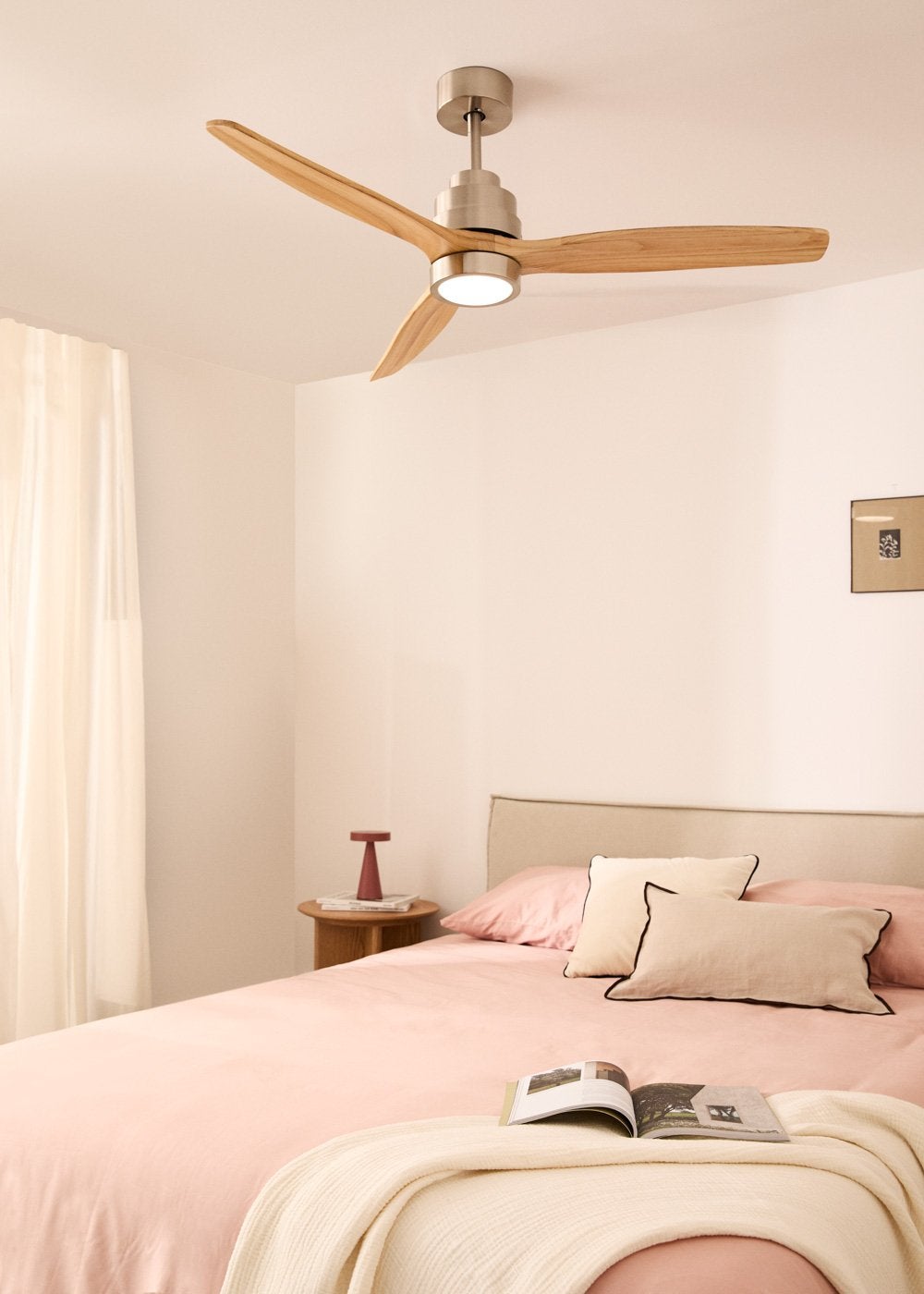 WIND STYLANCE M - Ventilateur de plafond 40W silencieux 100% bois Ø 132 cm avec eclaraige avec wifi - 2