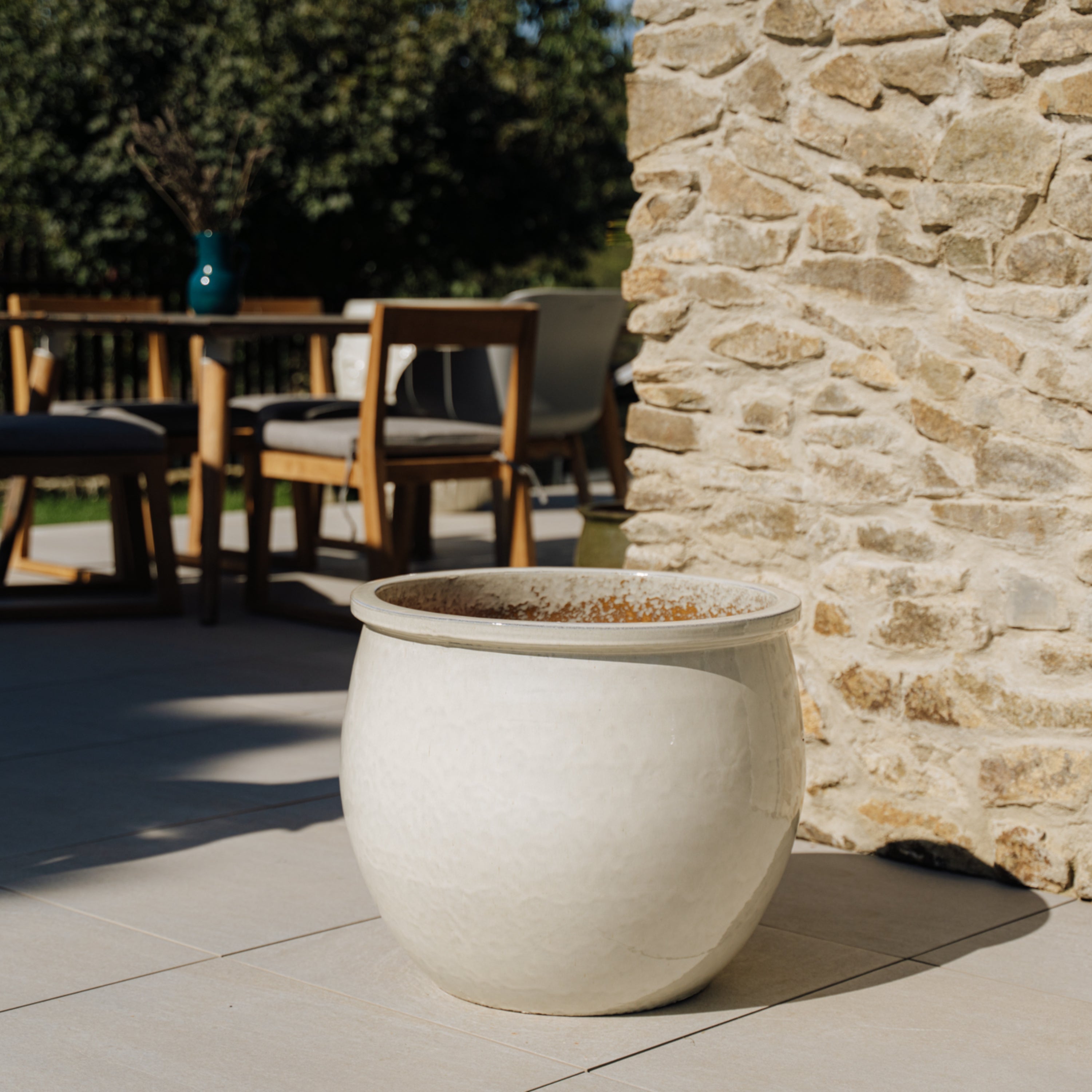 Pot grande taille d'extérieur NEWTON 55x46cm crème, fait main en terre ...