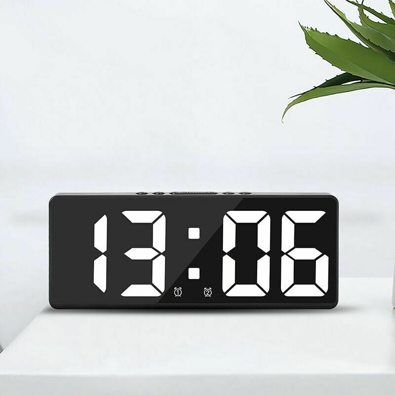 Grande horloge murale numérique intelligente avec contrôle de l'heure/date/déclenchement sonore et fonction compte à rebours par application - 4