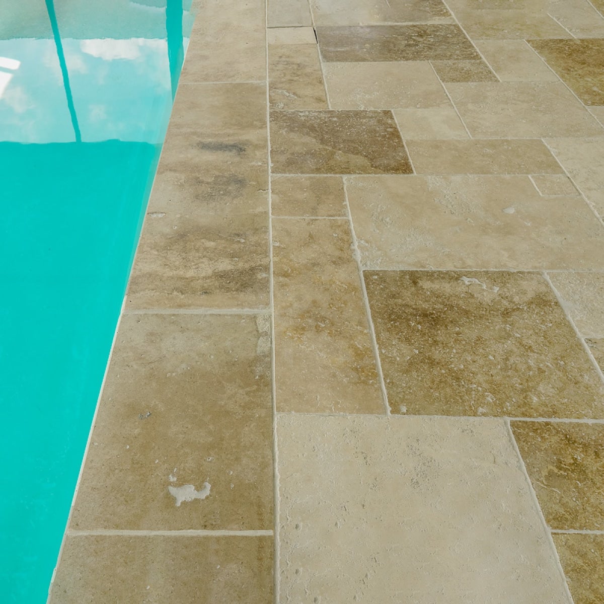 Marche en travertin pierre naturelle premier choix Mix Premium 61x33cm Ep. 3cm – bord arrondi. (Vendu à la pièce) - 5