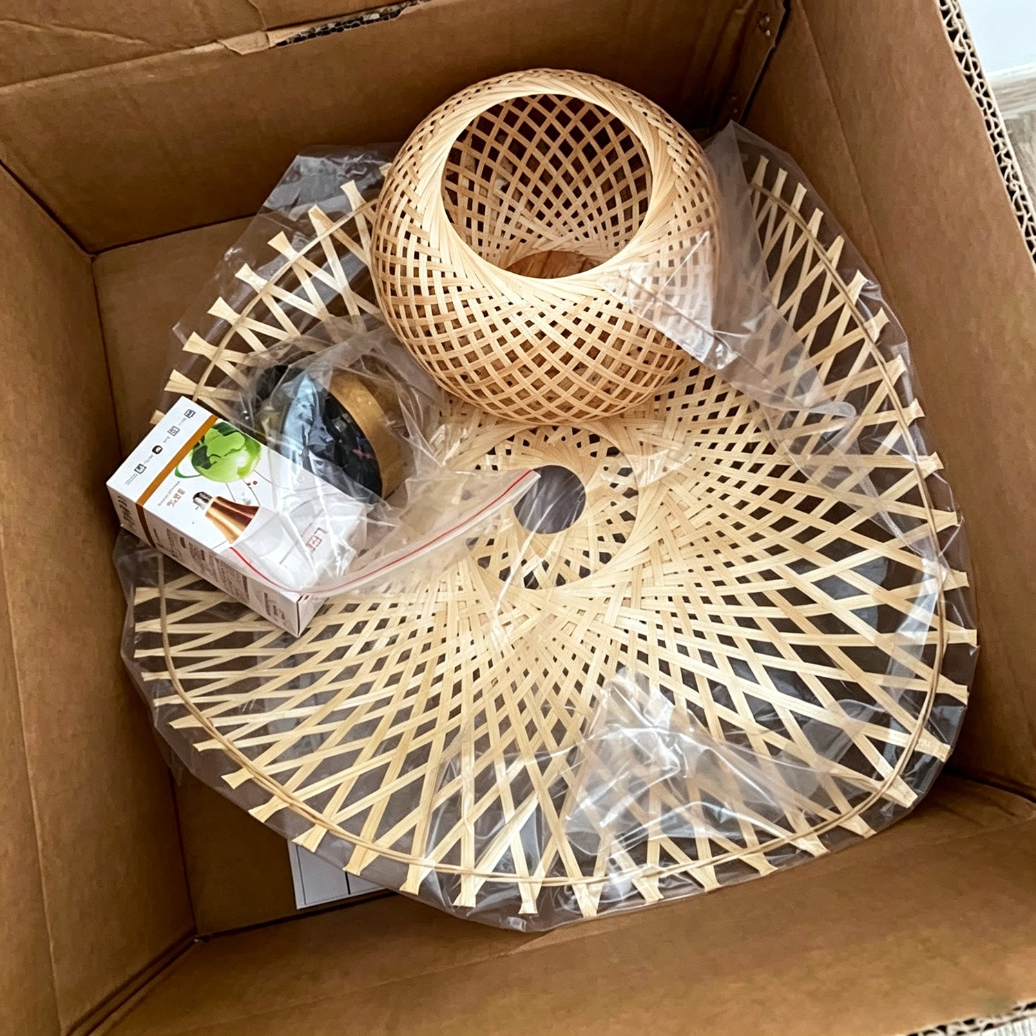 Lustre en bambou tressé (ampoule incluse), plafonnier style bohème, petite lampe décorative pour salle à manger, cuisine et couloir – Ø 45 cm - 6