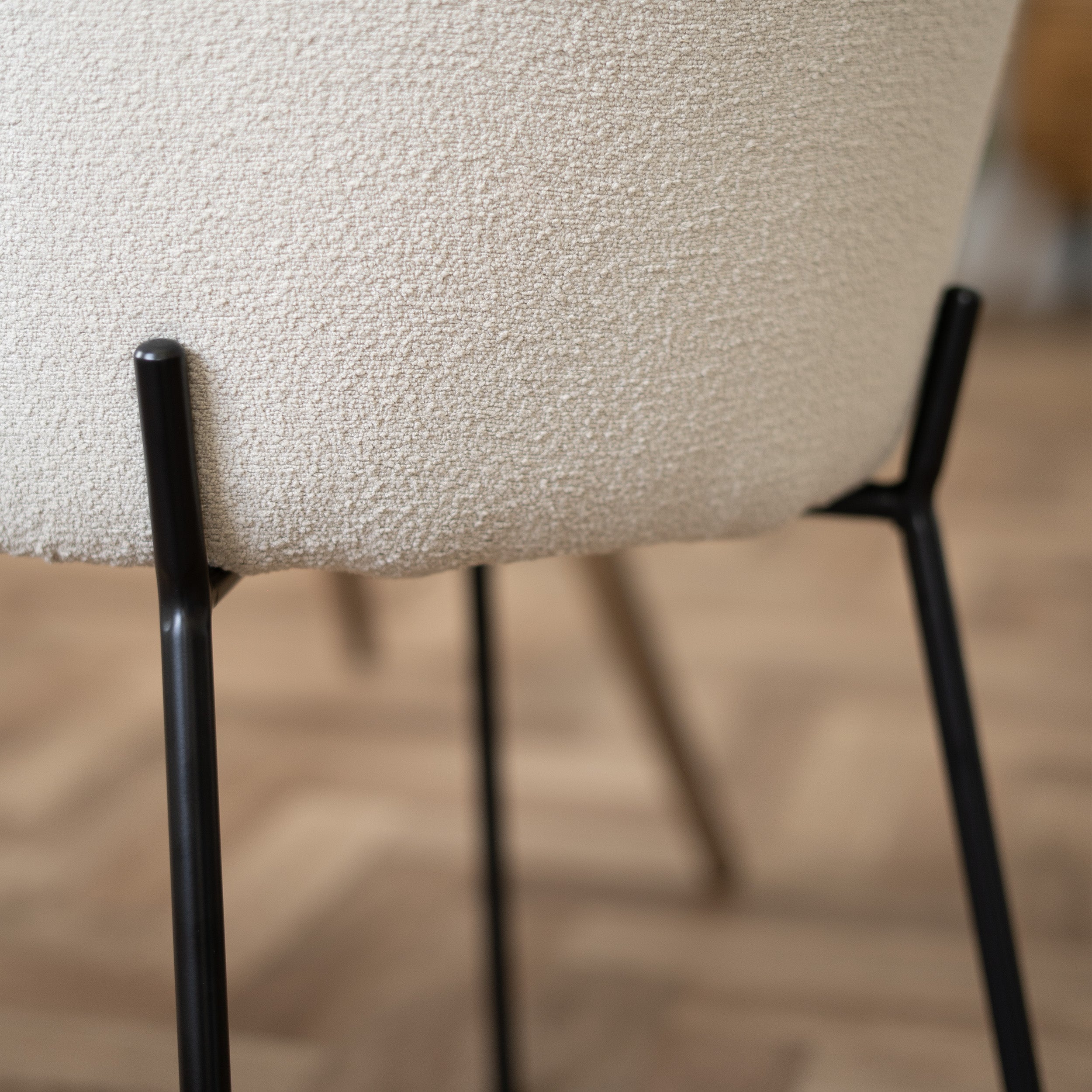 Set di 2 sedie in tessuto beige bouclé - Karl - 8
