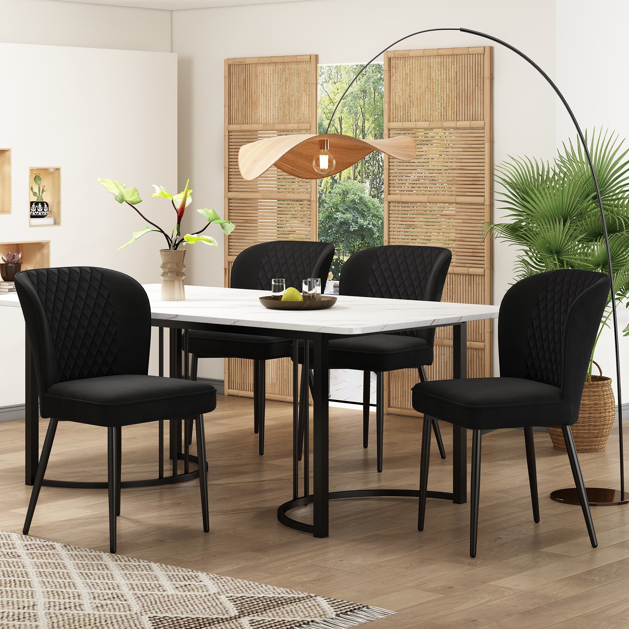 Table à Manger Ronde En Bois Et Marron Avec 4 Chaises Neuves - Diamètre 1,2m