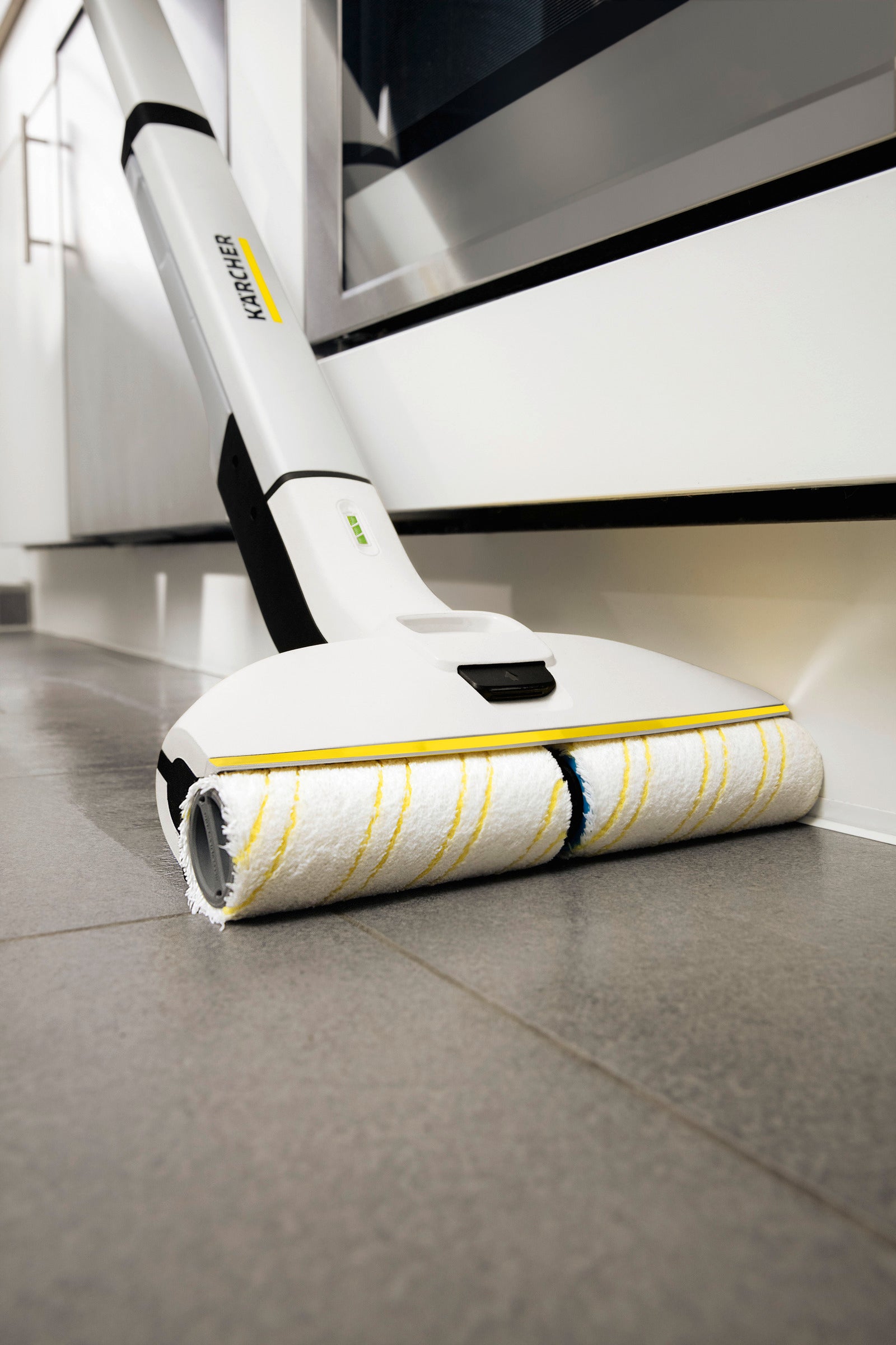Serpillière électrique sans fil Karcher EWM 2, lave sans traces - 2