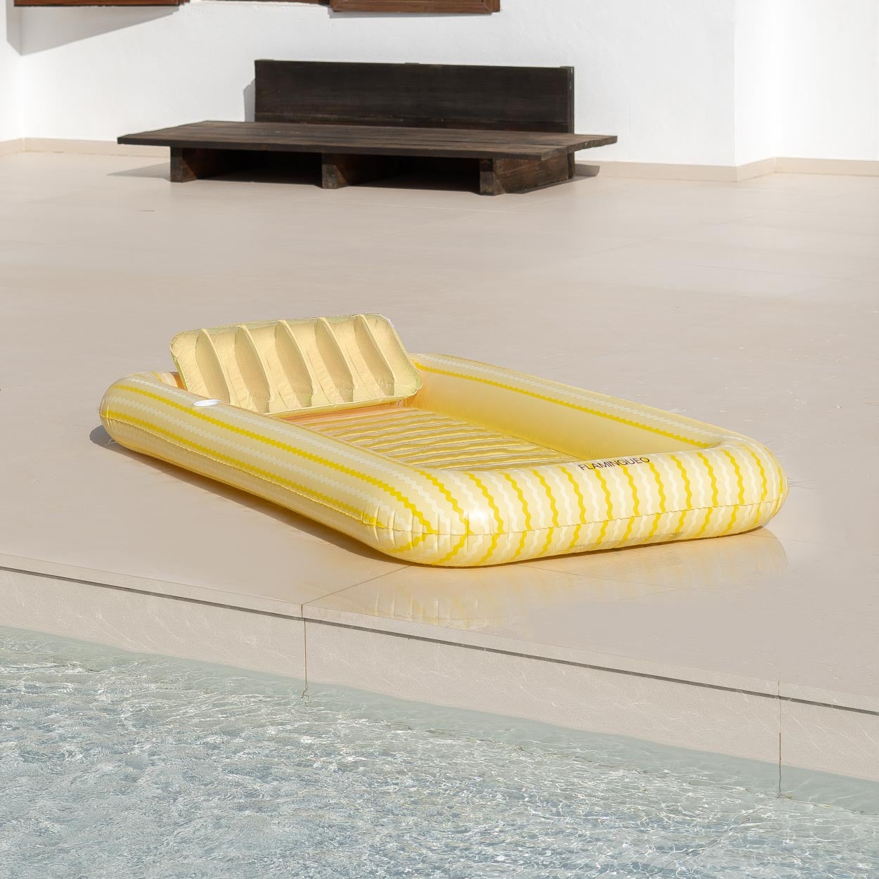 Flamingueo Piscina Insuflável Individual Com Porta Copos 200Cm Amarelo - 3