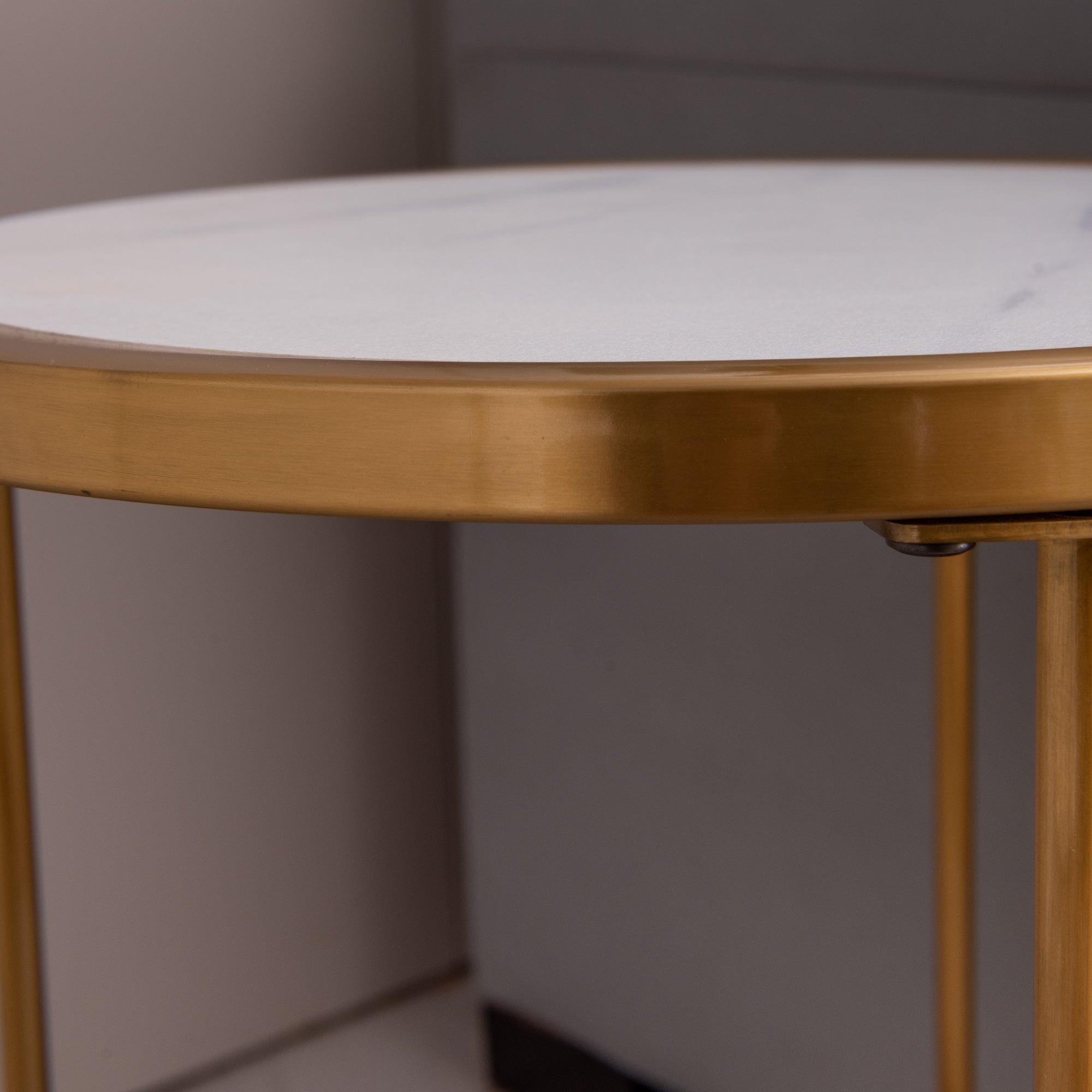 Table d'appoint ronde en ardoise avec cadre en acier inoxydable doré - 2