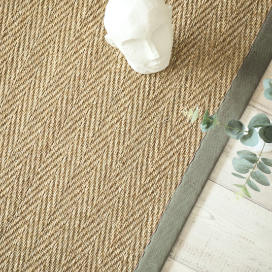 Tapis Jonc de mer - Bihar fin chevron - Ganse chenille vert mousse - 250 x 350 cm - 3