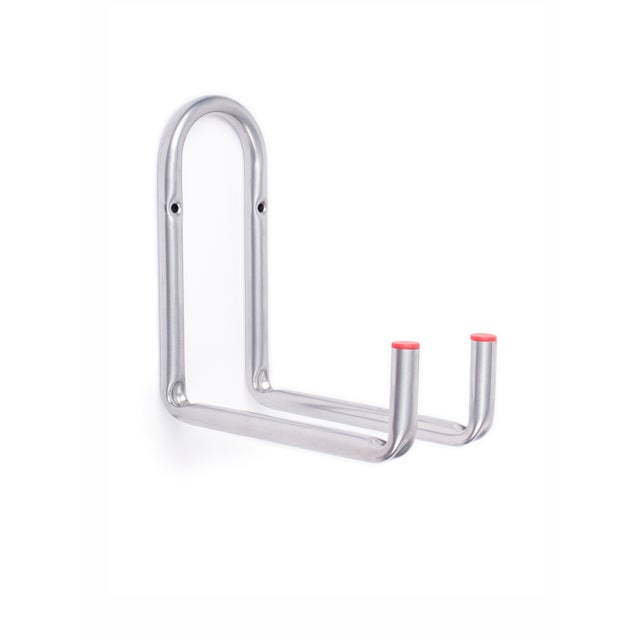 Crochet double polyvalent | Fabriqué en acier | Finition grise | Grande capacité de charge | Dimensions 77*220*224mm | Système de fixation vissé | 1