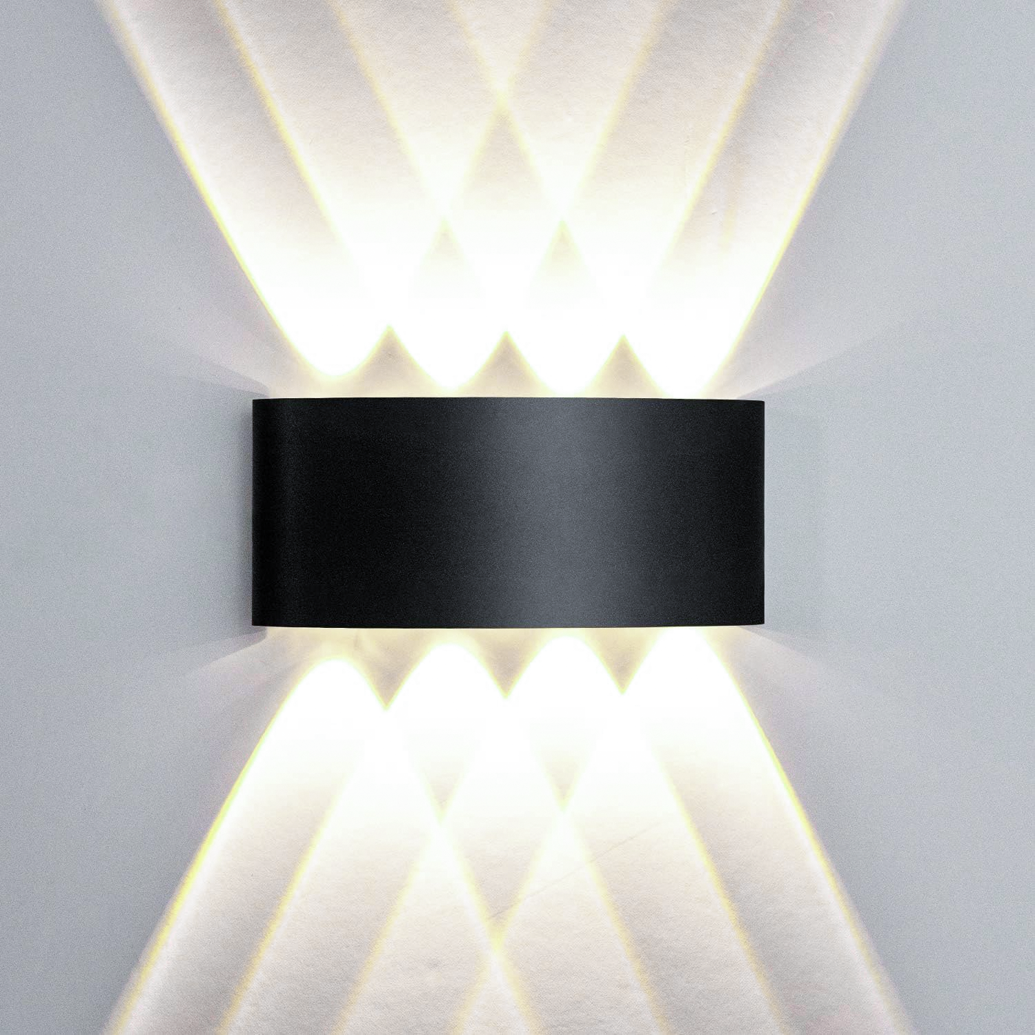 Lampa ścienna LED do wnętrz i na zewnątrz, aluminiowa lampa ogrodowa 8 W, kinkiet z 8 diodami LED, wodoodporna IP65, światło naturalne 4 500 K