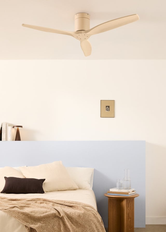 WINDCALM DC - Función Verano/Invierno - Ventilador de Techo 40W Silencioso Ø132 cm con luz , WIFI y mando a distancia