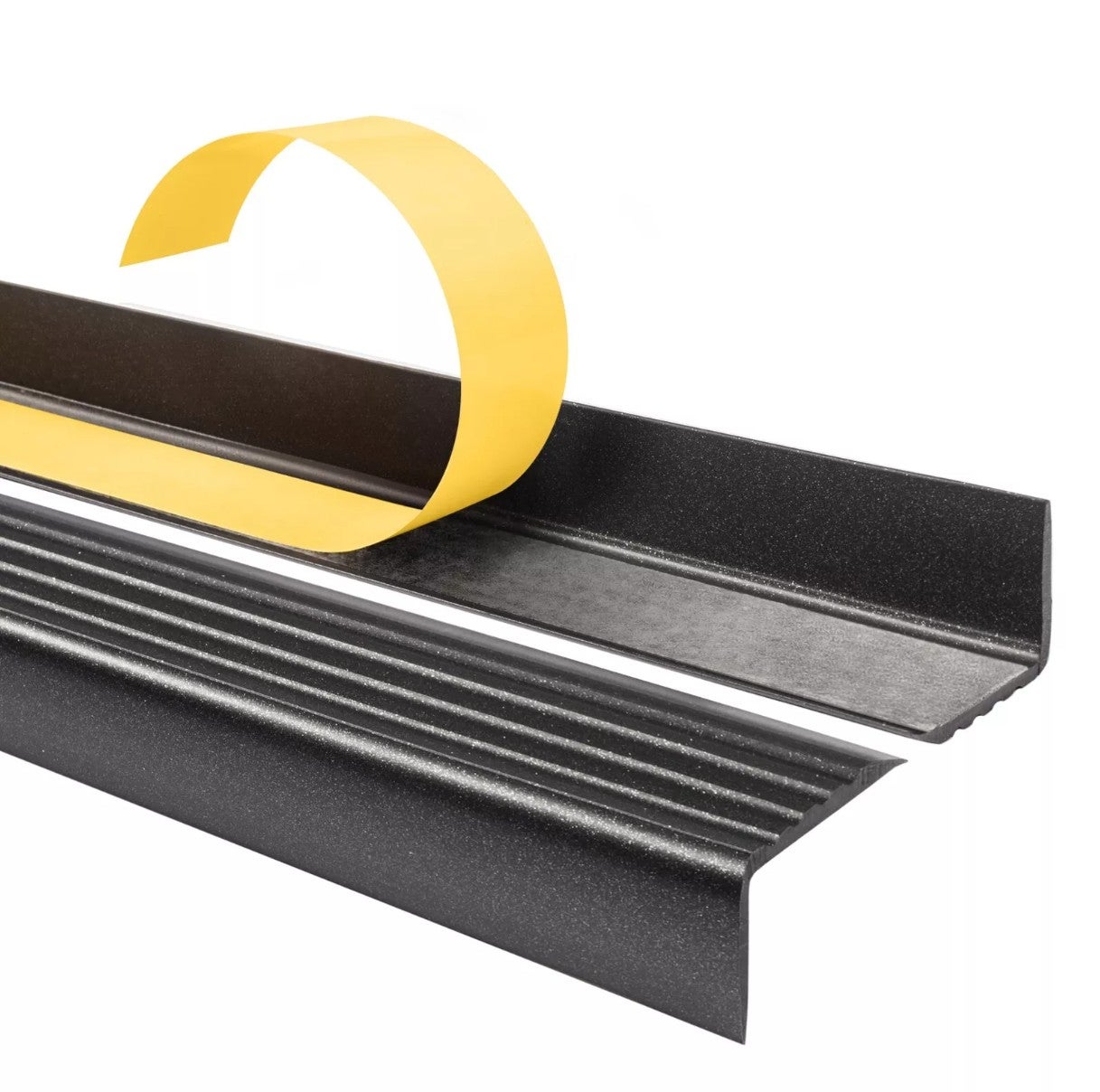 Samoprzylepny profil schodowy 40x25 mm PVC na krawędzie stopni z ryflowaniem - 100 cm, czarno-srebrny