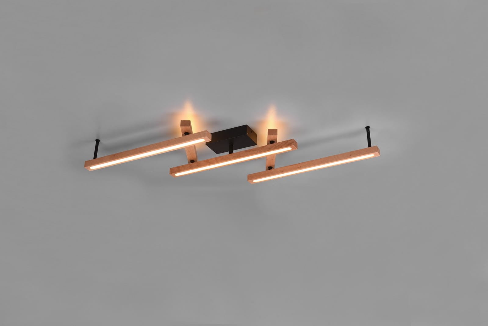 Lampa sufitowa LED BELLARI 36W Odcienie bieli 4200lm drewno jasne drewno-czarna wym:13,5x180x10cm IP20 Trio
