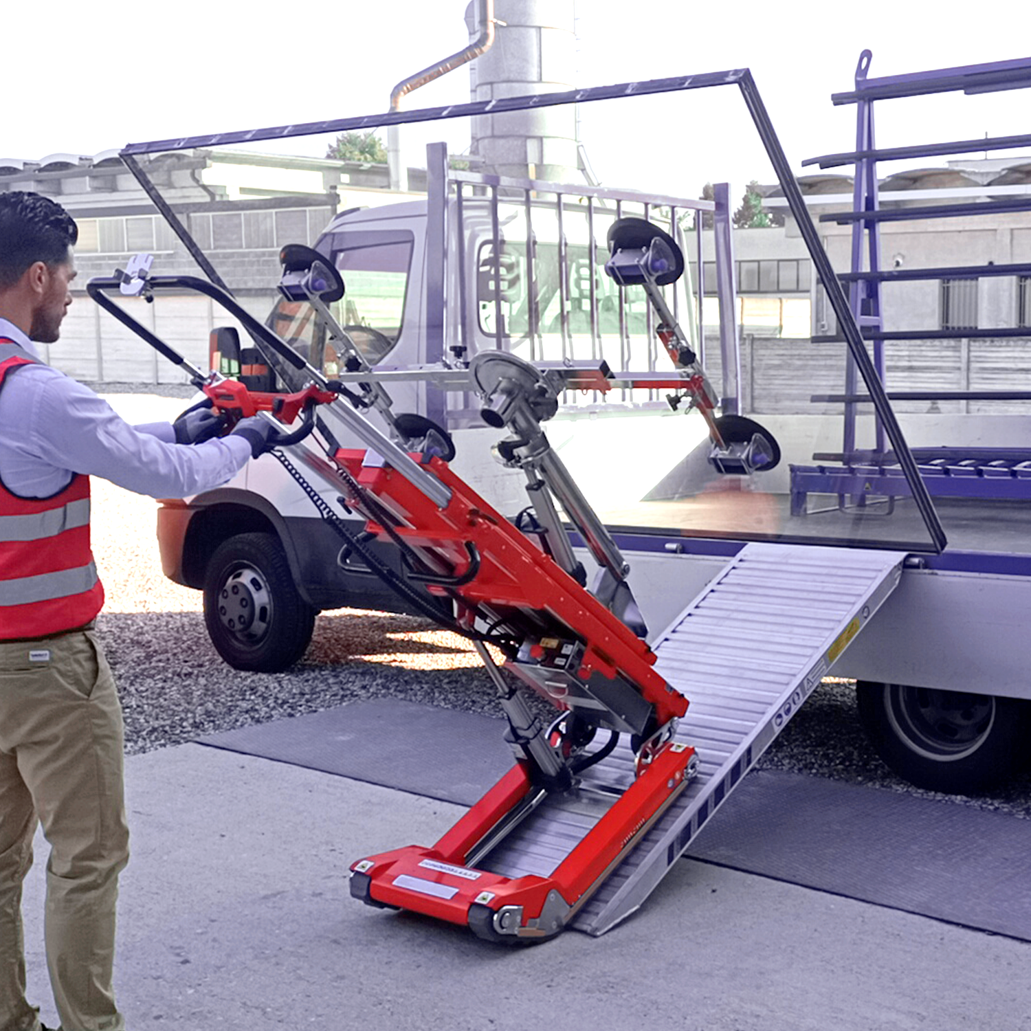Carro sobe-escadas elétrico Skipper Lift GL para instalação de envidraçados 3x2,7 m ventosas manuais 300 kg - 8