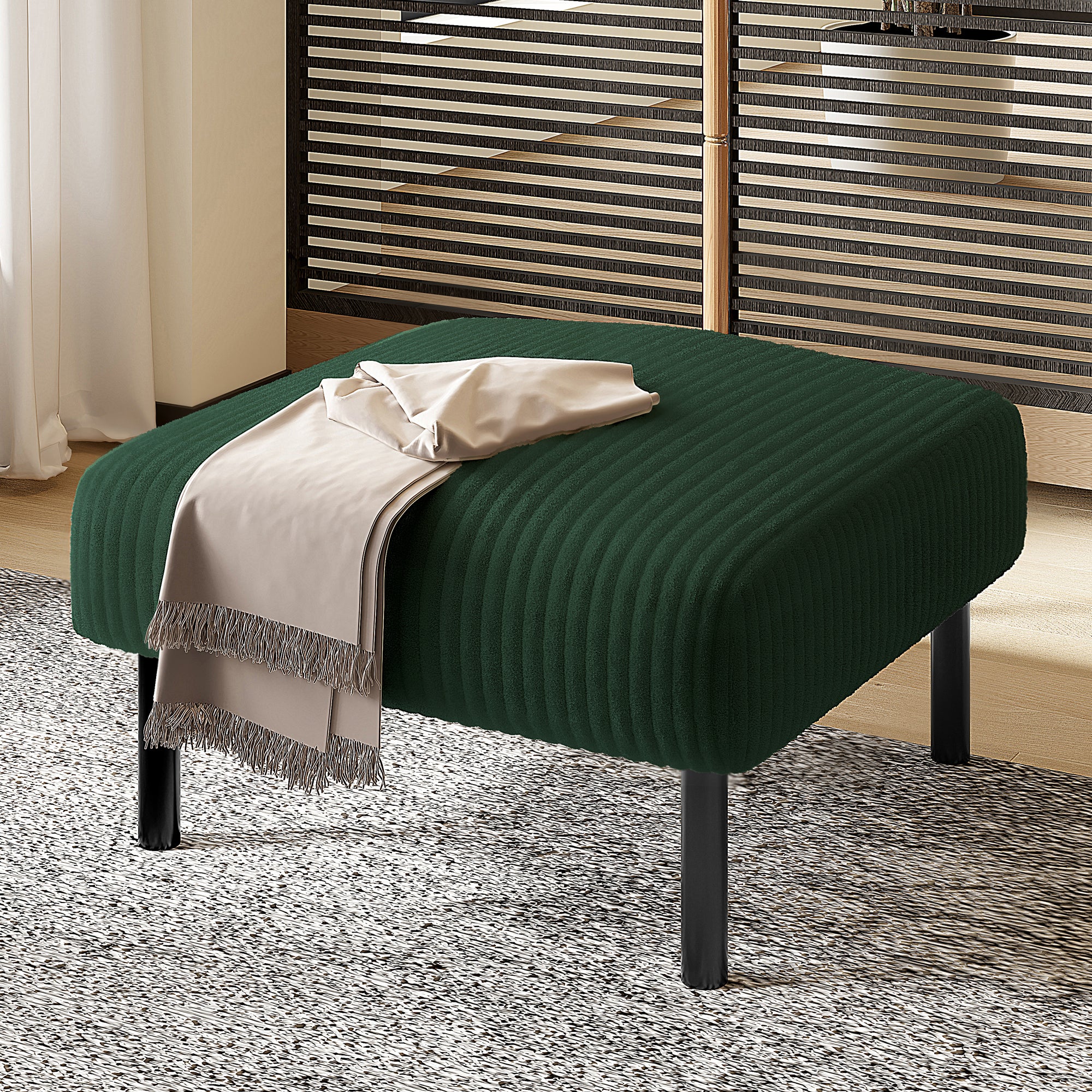 Stołek, puf - 56 x 51 x 39 cm - Sztruks i metalowe nogi - Zielony
