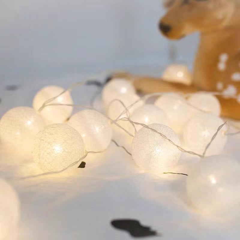 LED String Lights Cotton Ball Guirlandes fées pour maison décoration and Festive Atmosphere - 8