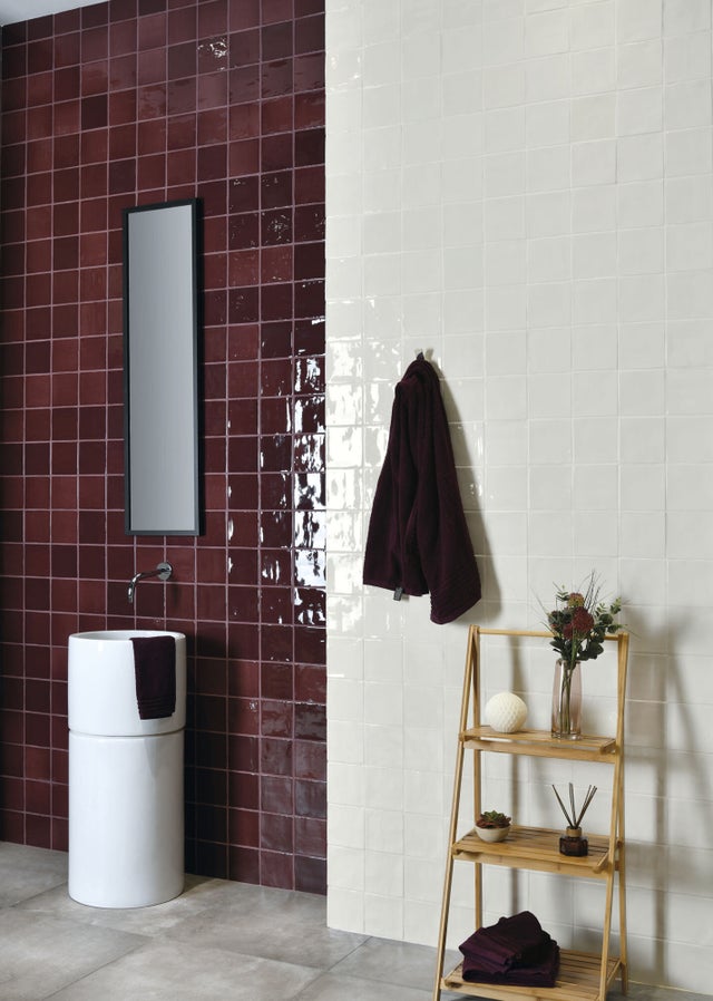 Glaçage miroir prêt à l'emploi rouge pailleté Glaçage miroir prêt à l'emploi rouge pailleté